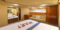 Yachtcharter Ferretti 680 4Cab cabin