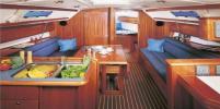 Yachtcharter Bavaria 36 cruiser 3cab salon