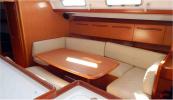 Yachtcharter Cyclades 50.5 Cab 5 salon
