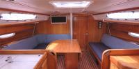 Yachtcharter Bavaria Cruiser 34 2 cab Salon
