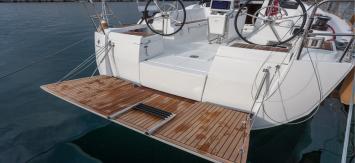 Sun Odyssey 419 Auenansicht