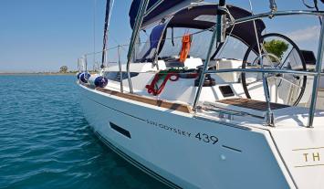 Sun Odyssey 439 Auenansicht