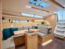 Yachtcharter Sun Odyssey 449 4 cab Salon