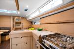 Yachtcharter Sun Odyssey 479 3 cab Pantry