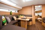 Yachtcharter Sun Odyssey 479 3 cab Salon