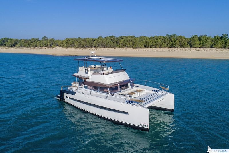 Yachtcharter Bali 4.3 Cab 4 Top