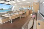Yachtcharter Bali 5.4 6 cab Salon