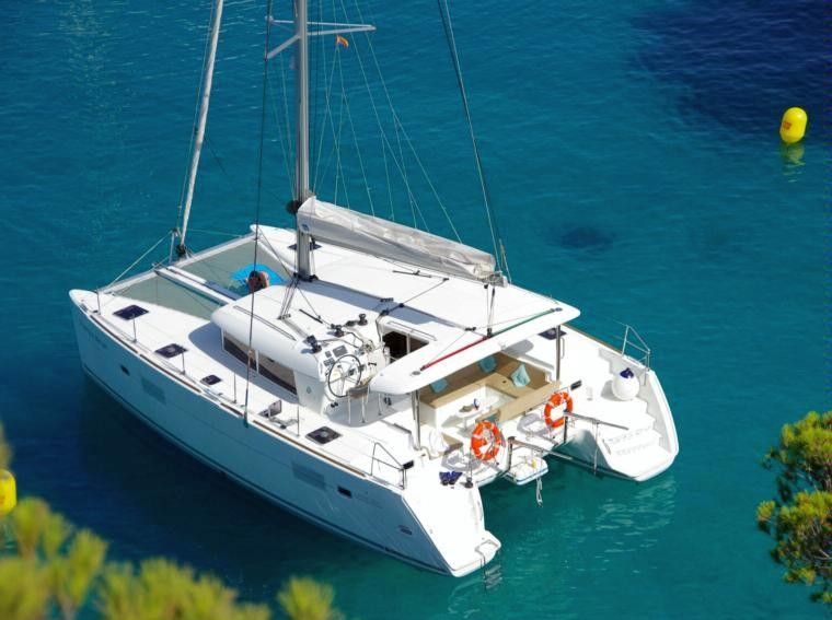 Yachtcharter Lagoon 400 cab 4 Top