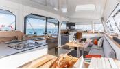 Yachtcharter excess 11 cab 4 Saloon:Pantry