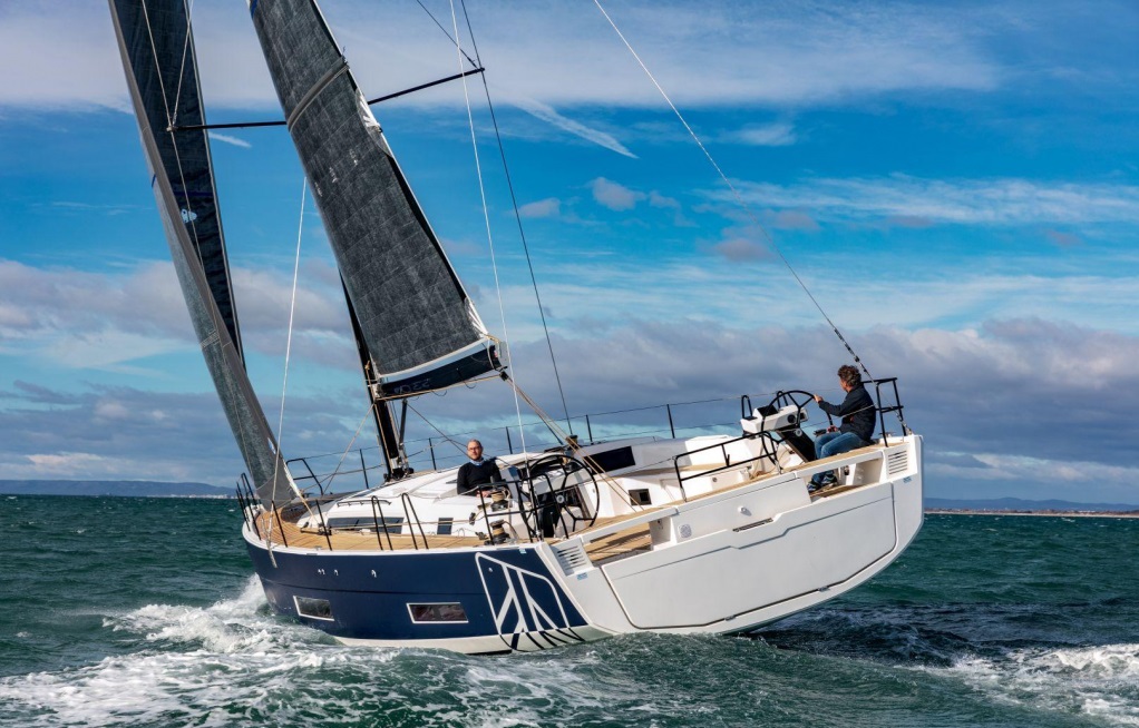 Dufour 530 OW Auenansicht