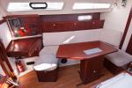 Yachtcharter Hanse350 6