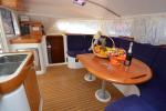 Yachtcharter Nautitech40 10