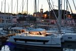 Yachtcharter BaliCatspace FUX 4 Sail / AC + GEN 9