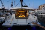 Yachtcharter BaliCatspace FUX 4 Sail / AC + GEN 15