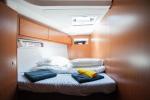 Yachtcharter BavariaCruiser51 16