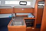 Yachtcharter Bavaria Cruiser 33 Stoncica aussenansicht 8