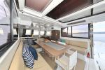 Yachtcharter BaliCatspace Salty Dragon 18