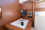 Yachtcharter Bavaria Cruiser 33 Cleopatra aussenansicht 11