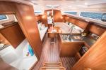 Yachtcharter BavariaCruiser34 12