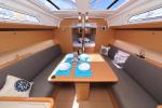 Yachtcharter Dufour360GL Pina Colada 12