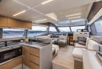 Yachtcharter Ferretti450 Lady Esmeralda 5
