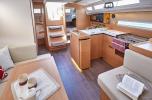 Yachtcharter SunOdyssey410 Chimera 5