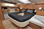 Yachtcharter Jeanneau53 Aybalam 24