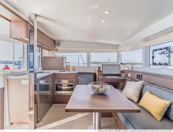 Lagoon40-41cab-8 Innenansicht