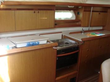 SunOdyssey45-12 Innenansicht