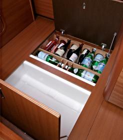 Dufour375GrandLarge-19 Innenansicht