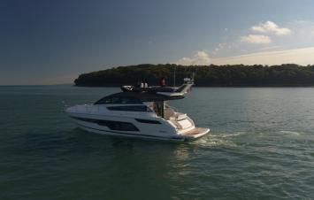 FairlineSquadron50Fly Innenansicht