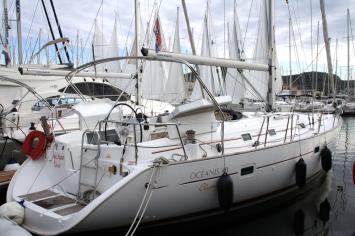 Oceanis411Clipper-11 Innenansicht