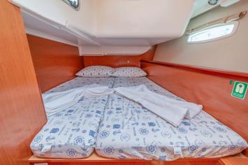 Oceanis40-13 Innenansicht