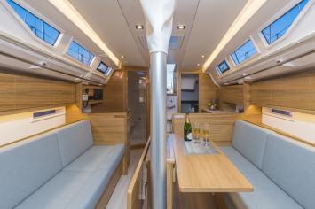 Salona380-15 Innenansicht