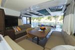 Yachtcharter Bali 4 2 Clair de Lune aussenansicht 9