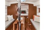 Yachtcharter custom/38503/oceanis_35_1_saloon_detail_pic1