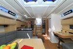 Yachtcharter Hanse458 Whatever 6