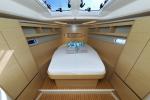 Yachtcharter Hanse458 Whatever 12