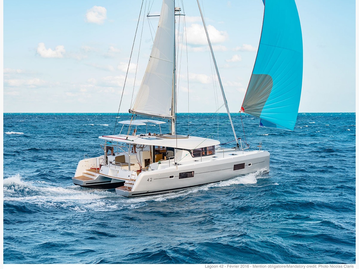 Yachtcharter 3746901242704276_lagoon lagoon 42