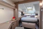 Yachtcharter Isla40 17