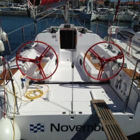 Elan350Perfomance-3 Innenansicht