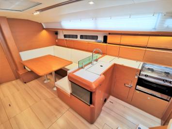 SunOdyssey449-8 Innenansicht