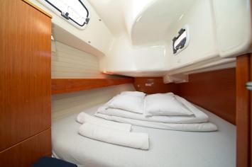 Bavaria35Cruiser-9 Innenansicht