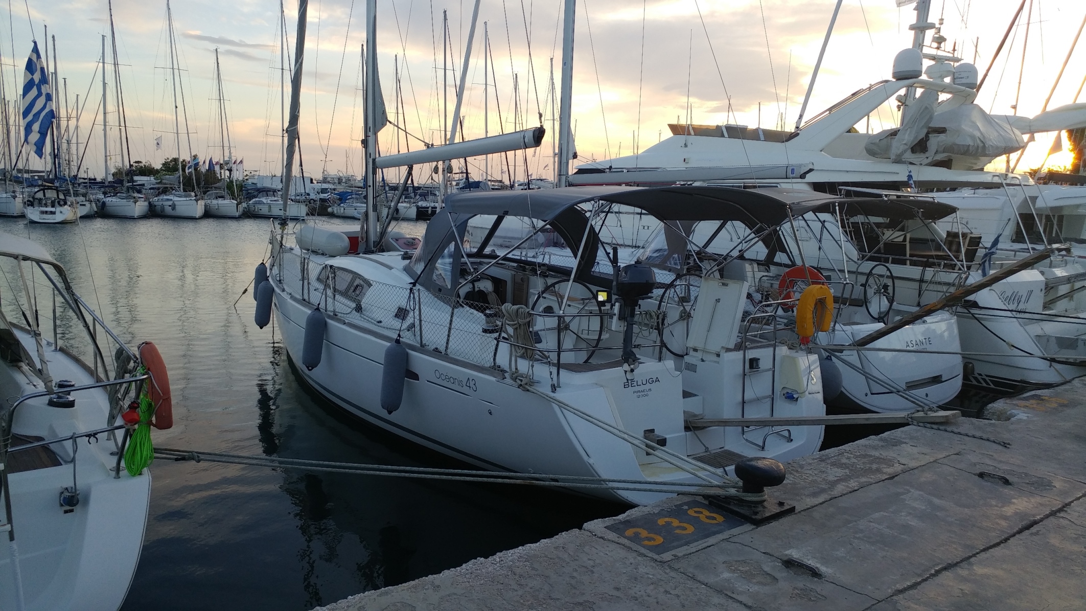 Yachtcharter Oceanis43 Beluga