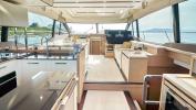 Yachtcharter Prestige630S Simul 14