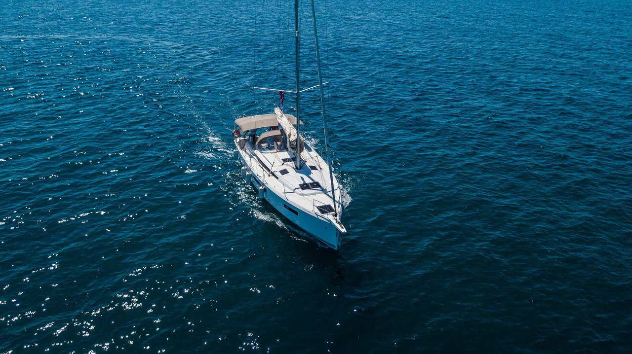 Yachtcharter SunOdyssey440 Deep Water