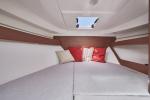 Yachtcharter 4449642730000104065_Merry_Fisher_795_Serie_2_ Chill_Out interior_%283%29