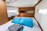 Yachtcharter SunOdyssey410 Feel The Magic 5