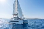 Yachtcharter Bali4 Rafaela 25