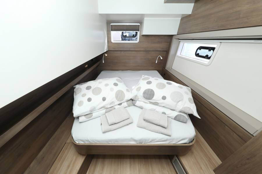 Yachtcharter Bali4 Beau Loup 11